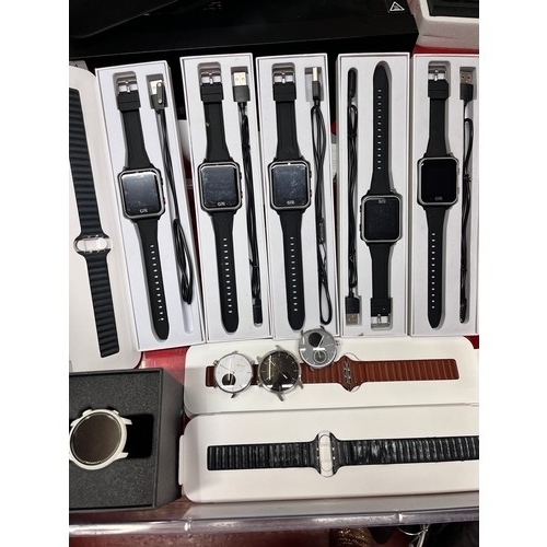 355 - TRAY OF CPR SMART WATCHES, 3 WITHING WATCH FACES, 2 BLACK & 1 BROWN APPLE WATCH STRAPS(A/F)