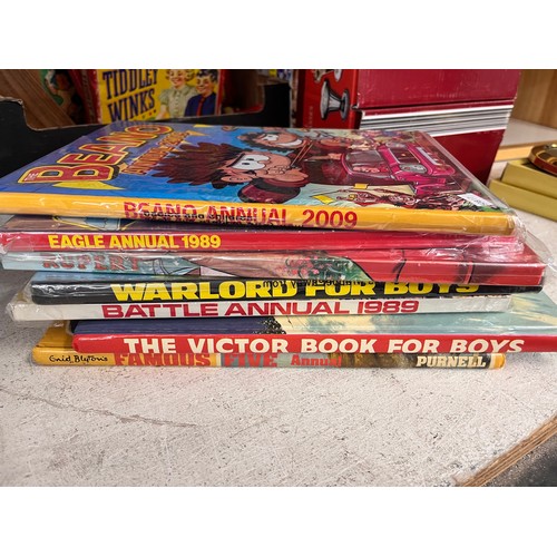 58 - STACK OF VINTAGE ANNUALS