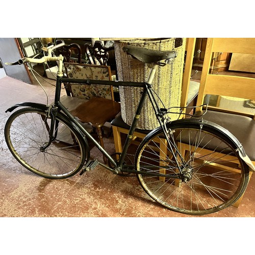 5 - VINTAGE GENTS BICYCLE