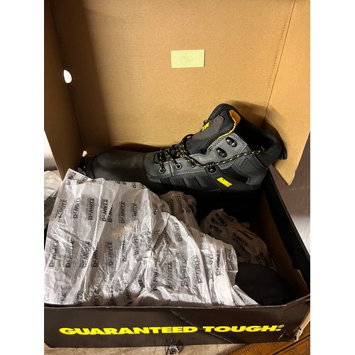 113 - BOXED DEWALT STEEL TOE BOOTS (SZ12)