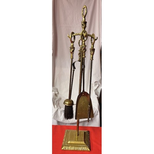 207 - TALL BRASS COMPANION SET(29