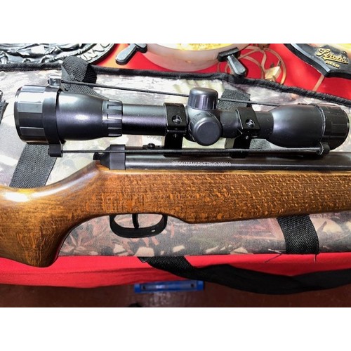 227 - SMK XS208 .22 AIR RIFLE WITH SCOPE IN BUFFALO RIVER CASE(RESERVED AT £170)