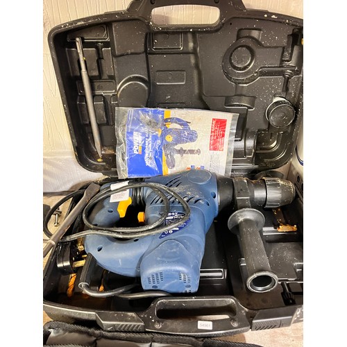 59 - CASED POWER CRAFT 1500w ROTARY HAMMER DRILL (A/F)
