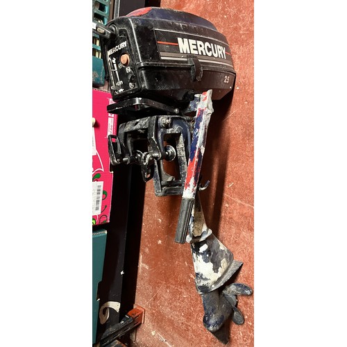 56 - MERCURY OUTBOARD MOTOR