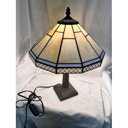 162 - ART DECO STYLE TIFFANY STYLE TABLE LAMP