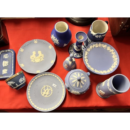 122 - COLLECTION OF WEDGWOOD JASPER WARE