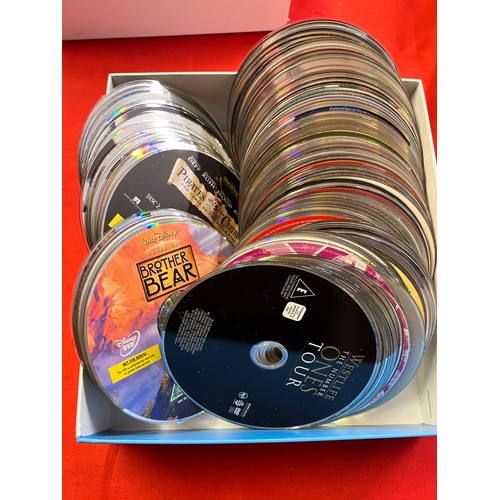 199 - TRAY OF UNCASED CDS & DVDS