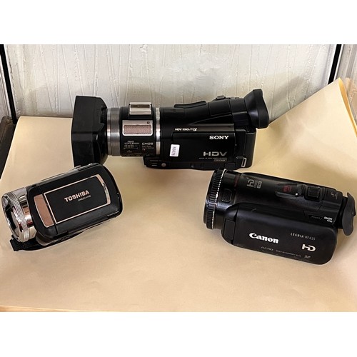 211 - SONY CMOS CARL ZEISS VARIO SONNAR, CANON LEGRIA & CAMILEO H10 CAMCORDERS(A/F)