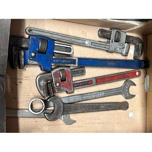 44 - 3 PIPE GRIPS & 3 LARGE SPANNERS