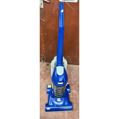 10 - VAX CADENCE 1500 WATT VACUUM CLEANER(RESERVED AT £10)