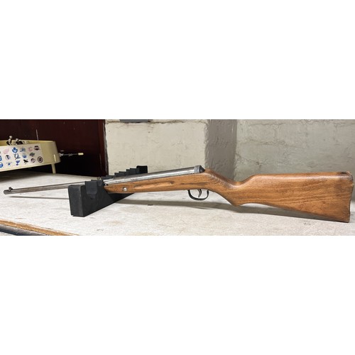 276 - DIANA 25 AIR RIFLE