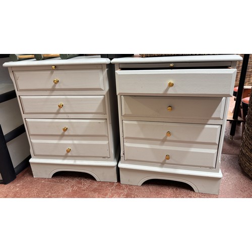 23 - 2 BEDSIDE CABINETS