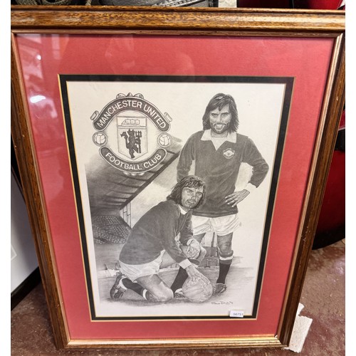 56 - FRAMED MANCHESTER F.C. UNITED GEORGE BEST SIGNED PRINT