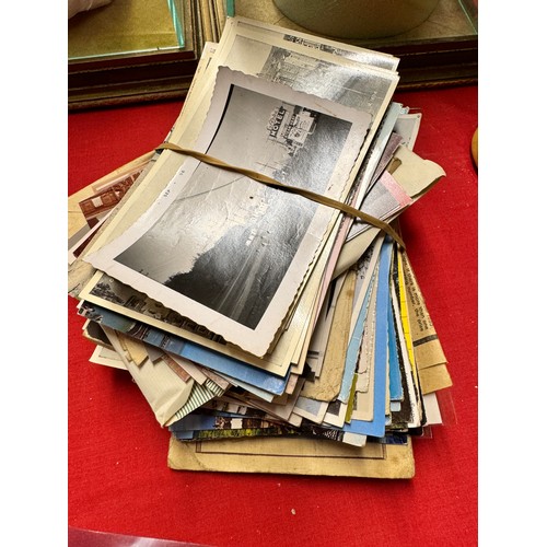 276 - BUNDLE OF POSTCARDS