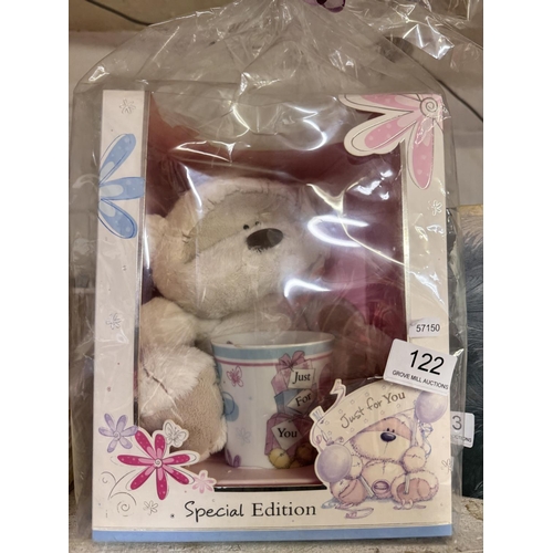 122 - BOXED JUST FOR YOU SPECIAL EDITION GIFT SET (NEW)