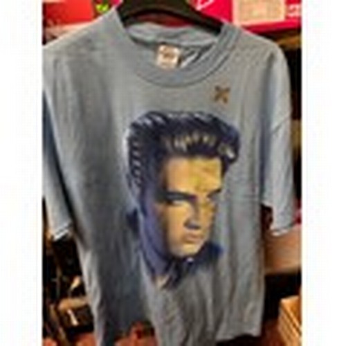 89 - BOX OF ELVIS COLLECTABLES INCL MAGAZINES BOOK & A T-SHIRT