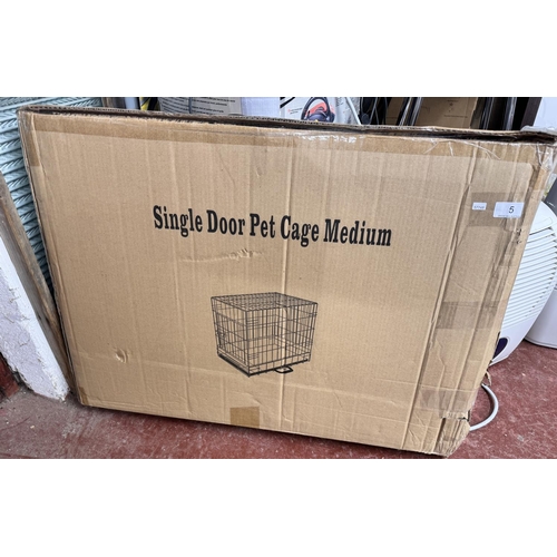 5 - BOXED MEDIUM SINGLE DOOR DOG/PET CAGE(NEW)