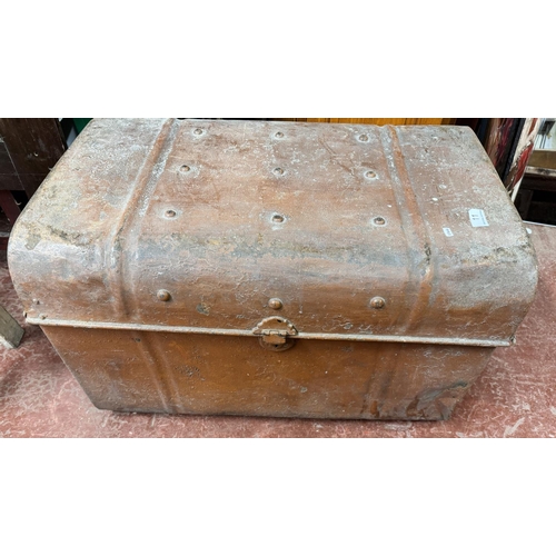 11 - VINTAGE METAL TRAVEL TRUNK