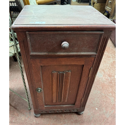 18 - VINTAGE BEDSIDE CABINET