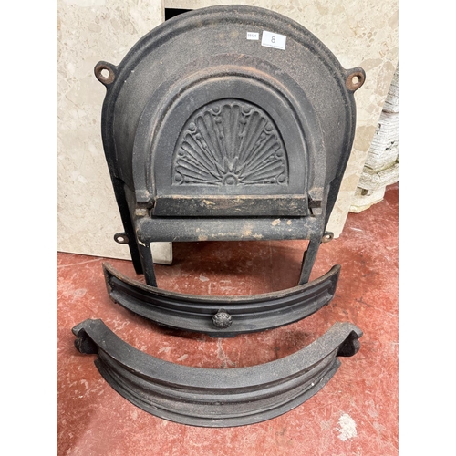 8 - CAST IRON FIRE INSERT WITH FRET