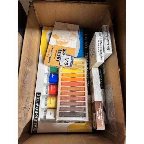 106 - BOX OF ARTIST'S PAINTS INCL BOXED