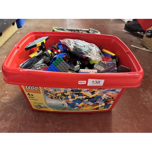 138 - TUB & BAG OF LEGO