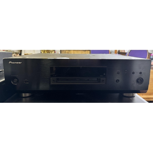 336 - PIONEER BDP-LX88-K BLURAY DISC PLAYER(A/F)