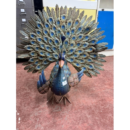 5 - METAL 'PEACOCK' GARDEN ORNAMENT