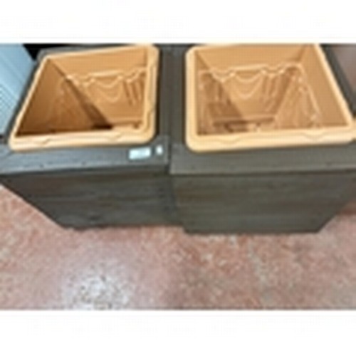 8 - 2 GARDEN PLANTERS(RESERVED AT £15)