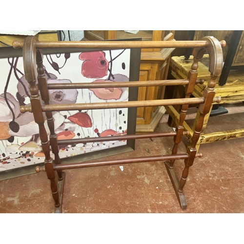 12 - VINTAGE WOODEN TOWEL RAIL