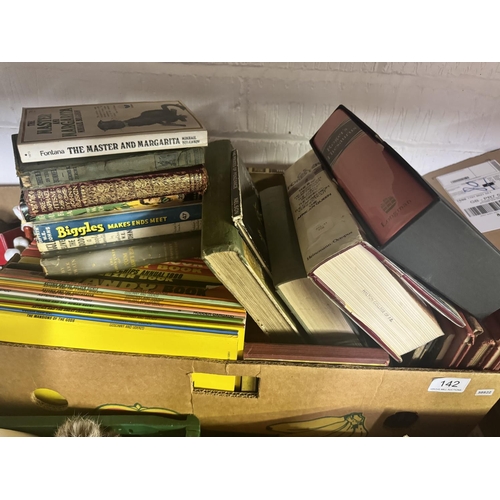 142 - BOX OF VINTAGE BOOKS & ANNUALS