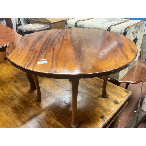 15 - CIRCULAR COFFEE TABLE