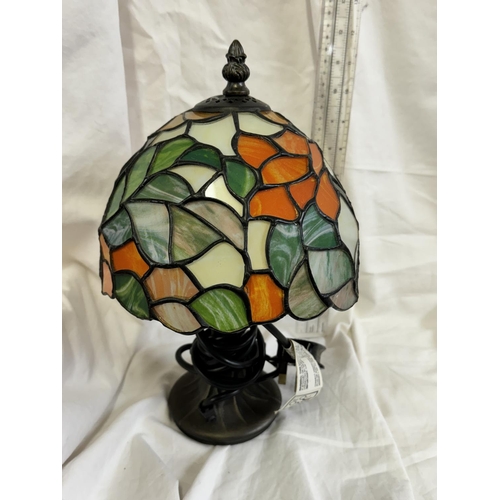 174 - TIFFANY STYLE LAMP