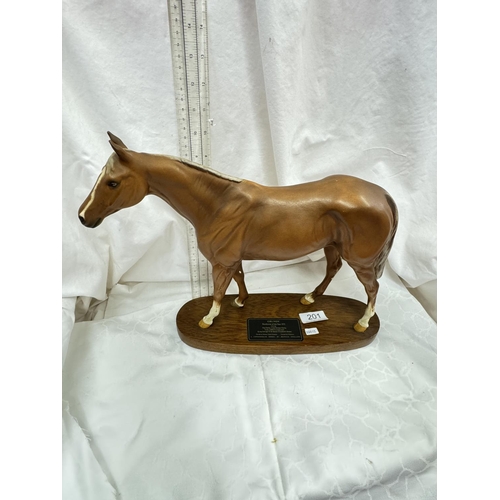 201 - 'GRUNDY' RACEHORSE OF THE YEAR 1975 A BESWICK CONNOISSEUR MODEL(RESERVED AT £40)