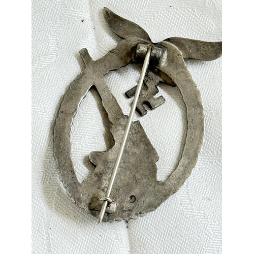 240A - GERMAN ARMY PIN BADGE