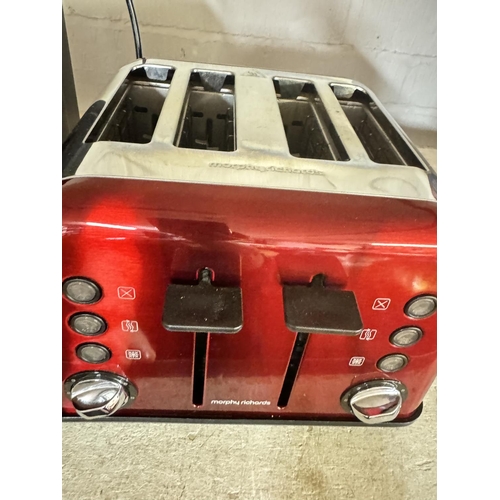 75 - MORPHY RICHARDS MICROWAVE & 4-SLICE TOASTER(GWO)