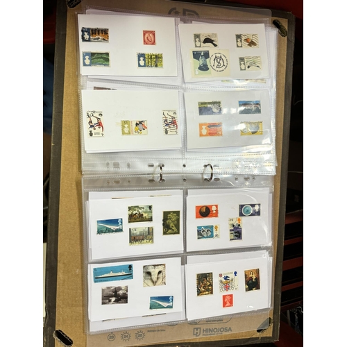 97 - ALBUM OF STANLEY GIBBONS 2011 CATALOGUE STAMPS(MINT)