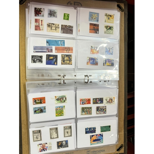 97 - ALBUM OF STANLEY GIBBONS 2011 CATALOGUE STAMPS(MINT)