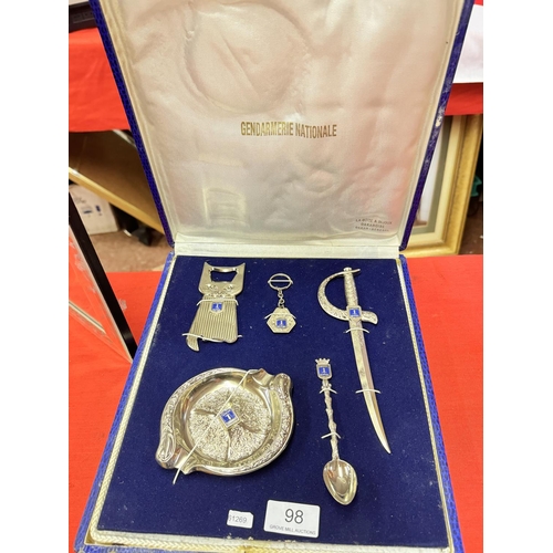 98 - CASED GENDARMERIE NATIONALE DESK TIDY GIFT SET