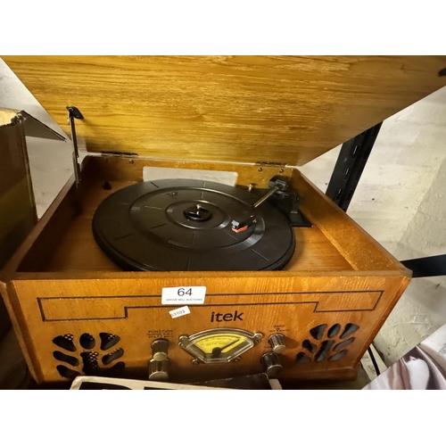 64 - REPRO ITEK STEREO & STACK OF VINYL LPS