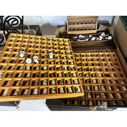 83 - 4 THIMBLE DISPLAYS & A LARGE QUANTITY OF COLLECTOR'S THIMBLES