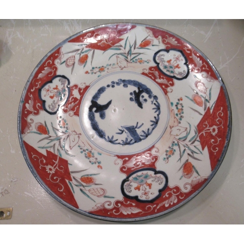 121 - Oriental collectables, viz. an antique box&nbsp; 6
