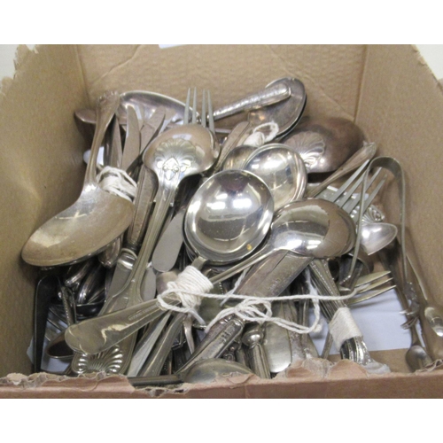 125 - Silver plated flatware: to include soup spoons and teaknives