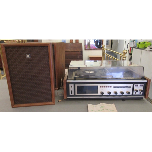 185 - A Sanyo G2611 Super stereo system; and a matching pair of SX2611 speakers