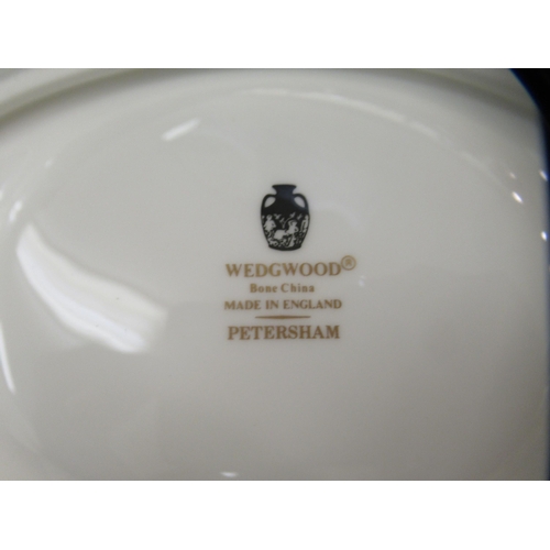 222 - Wedgwood bone china Petersham pattern tableware: to include a tureen and soup bowls  