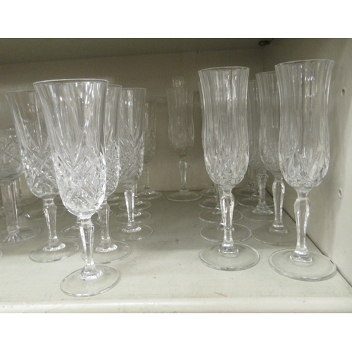 223 - Decorative glass tableware, pedestal wines and sherries 