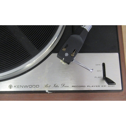 275 - A Kenwood KR-5021 teak cased record player 