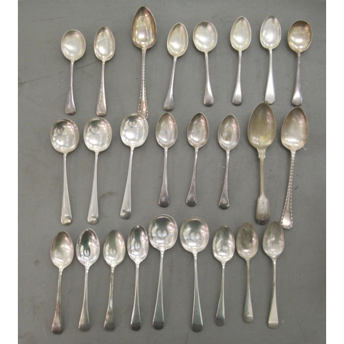 86 - Silver plated cutlery and flatware: to include a set of six early 20thC fish knives and forks, on bo... 