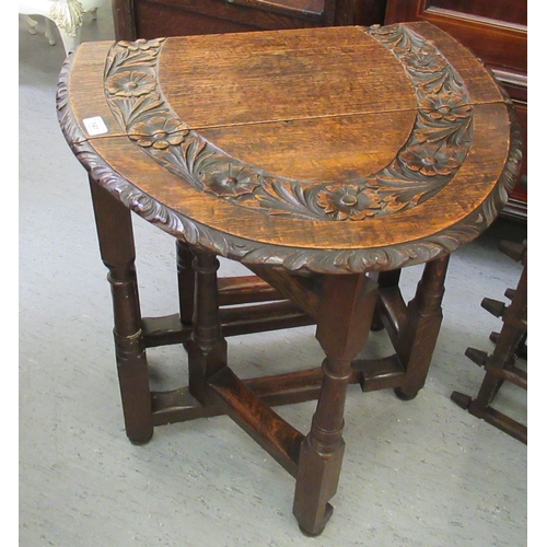 141 - Small furniture, viz. a 1920s oak wine rack, accommodating twenty-one bottles  18