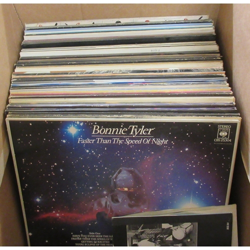 167 - Vinyl albums, pop and rock: to include Dire Straights, Kate Bush, Barbara Streisand, Pink Floyd and ... 